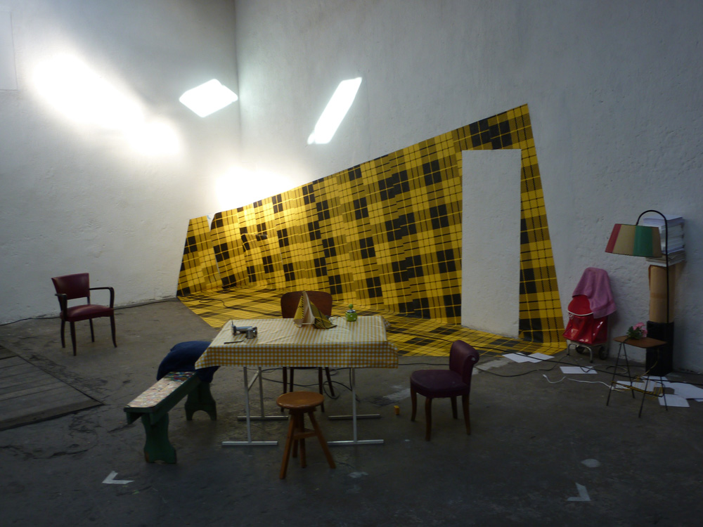 résidences / Sauf le Dimanche